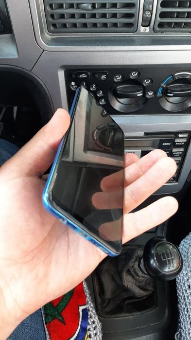 Samsung A50 4,64 g holati alo