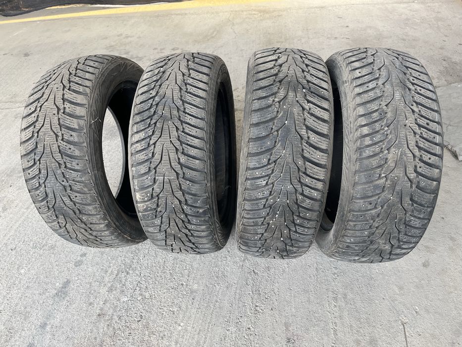 Nexen 215/55/17 с шипами