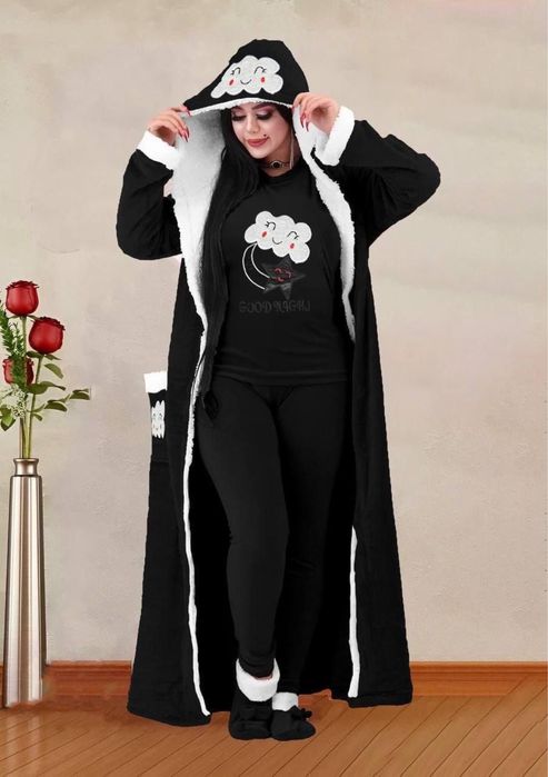 Set pijamald cu capot  marime XS/S