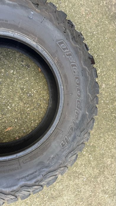 Продавам гуми BFGoodrich 255/75/17