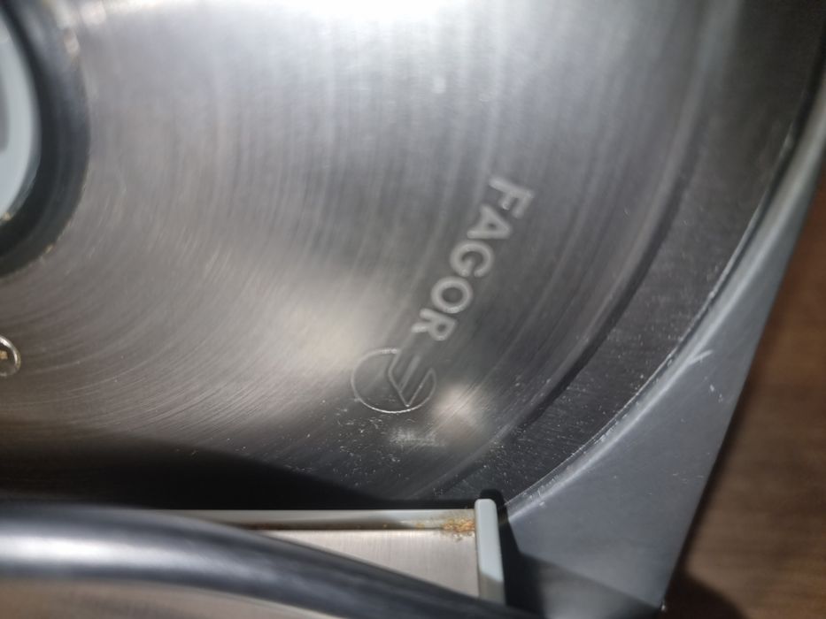 Колбасорезачка Fagor