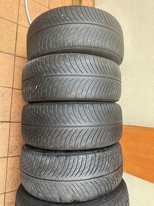 4 cauciucuri iarna Michelin 235/45/18 dot 2019