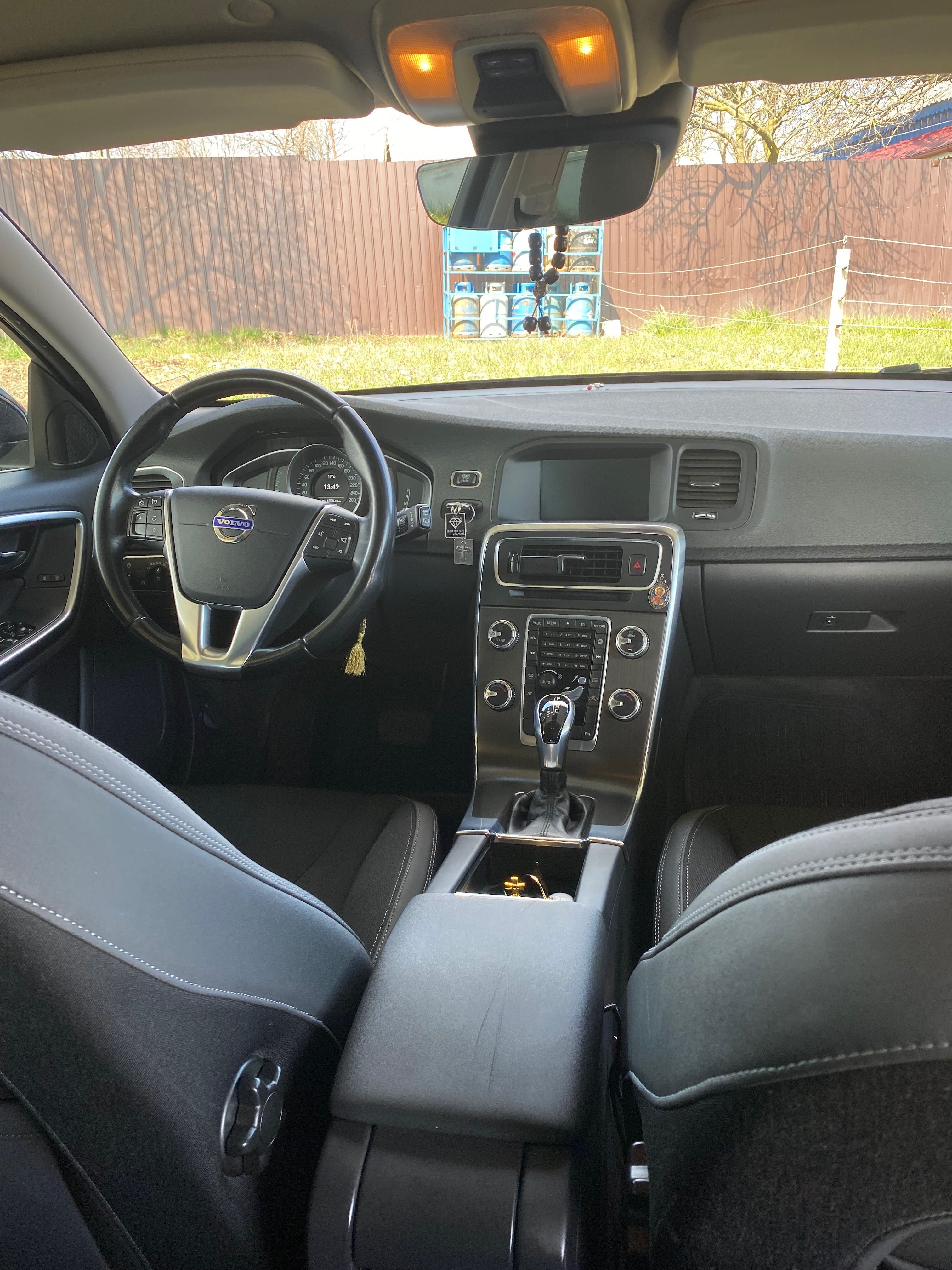 Volvo V60 D2 1,6 2015