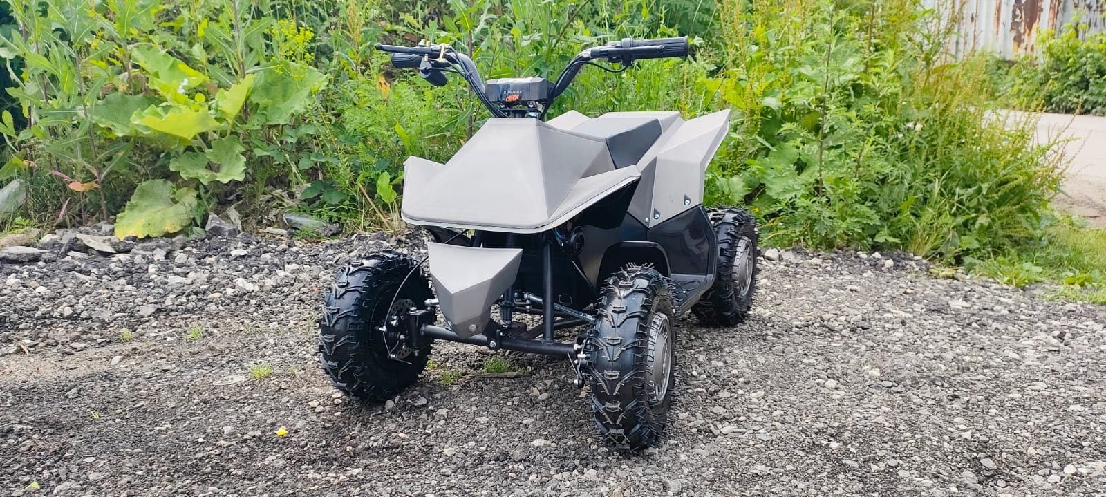 Atv Tesla 800w nou cu garanție și livrare in toata țara