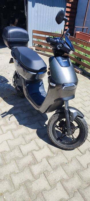Scuter electric Keeway