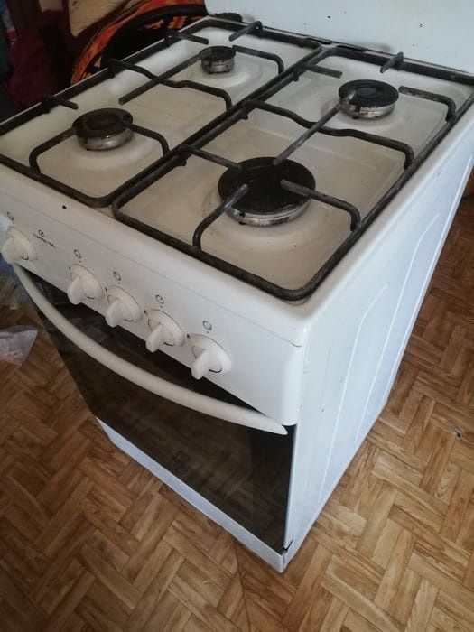 Продамм   газ плита