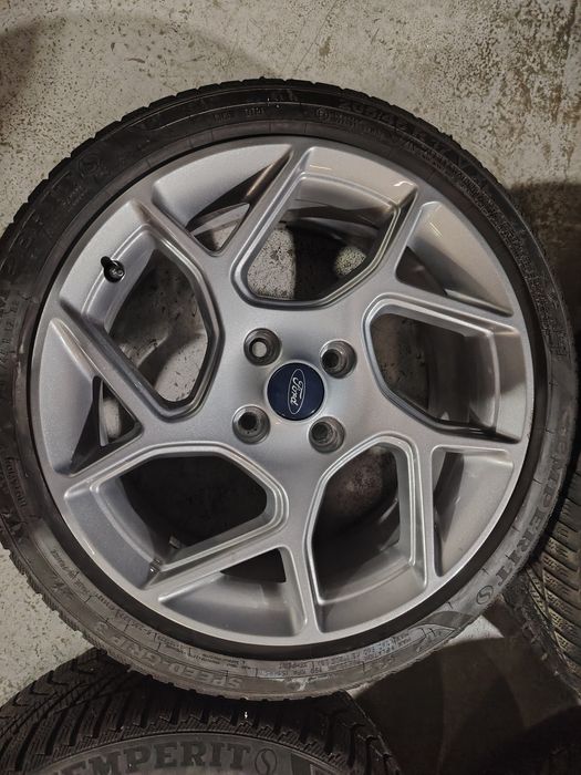 Jante originale Ford Fiesta 4x108 r17 anvelope iarna Senzori presiune