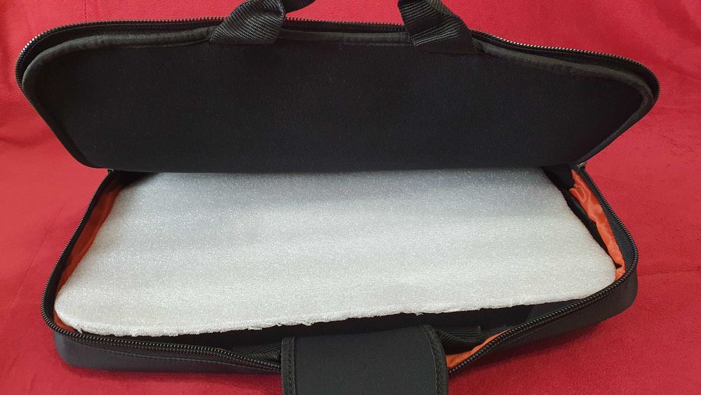 Geanta laptop17 inch EVERKI Commute