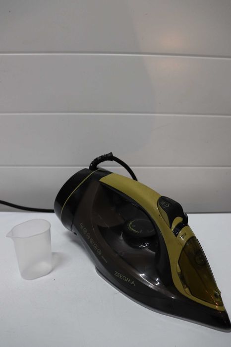 Безжична парна ютия ZEEGMA IRONEE керамична 2600W 320мл,самопочистване