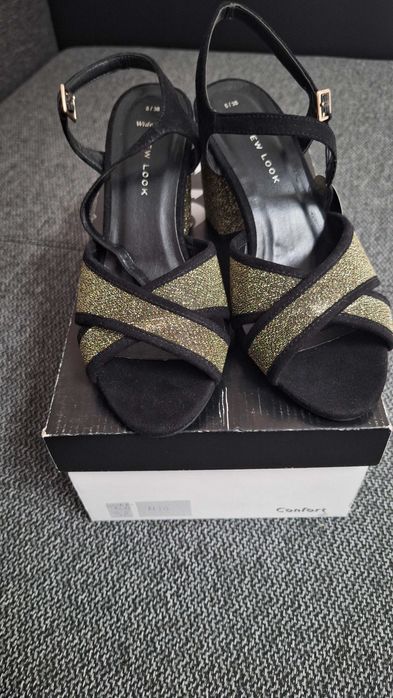 Sandale elegante marimea 38