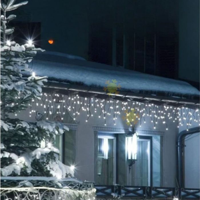 Коледна украса LED ресни 12 метра – водоустойчива инсталация с 8 режим