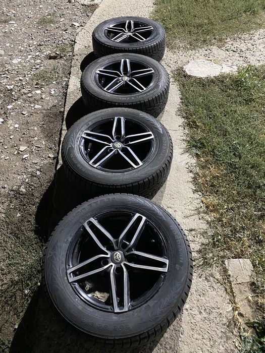 Зимние шины 205/65/16