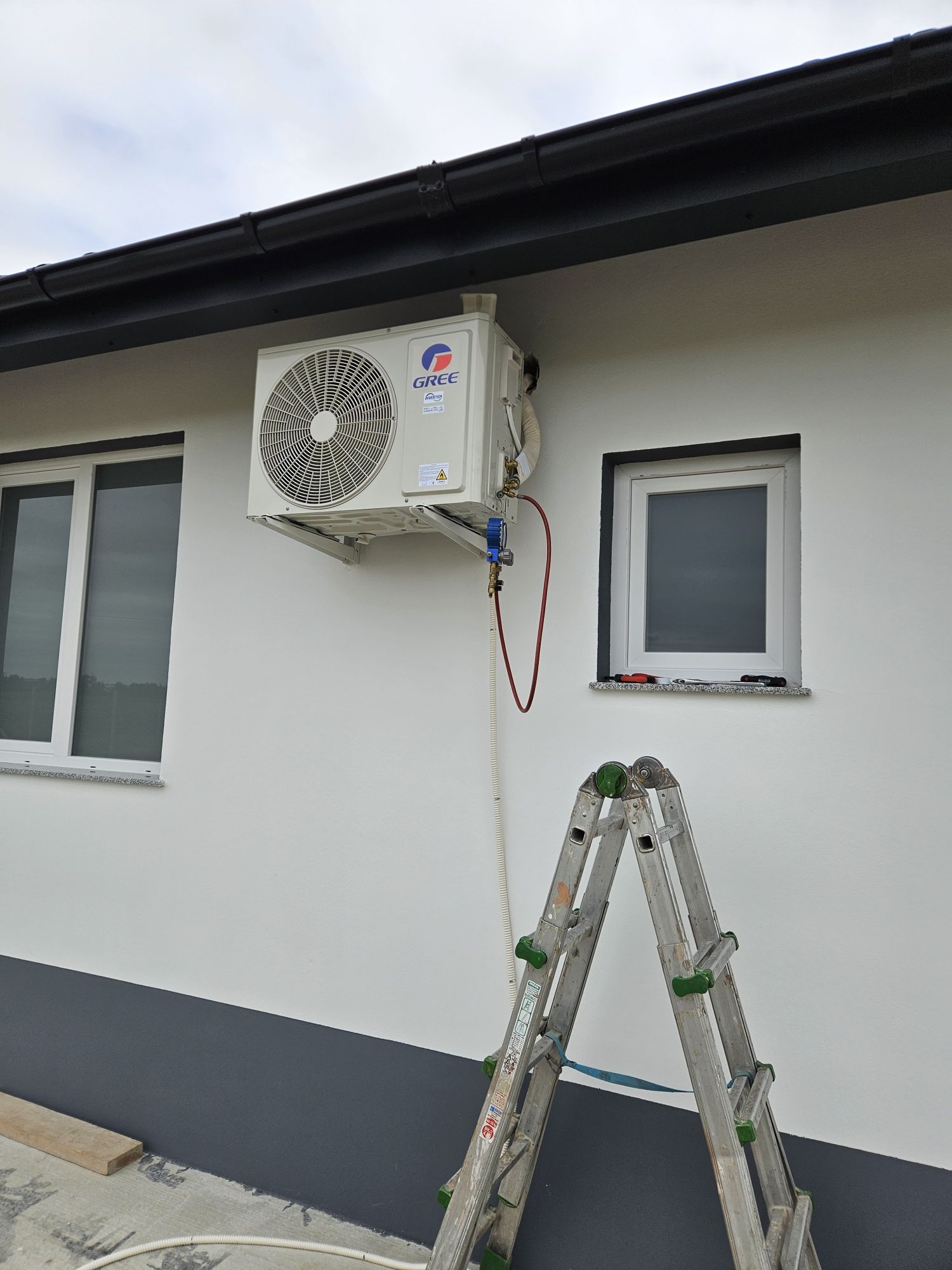 Instalator /Montaj /Reparații/ Aer Conditionat/Centrale Termice