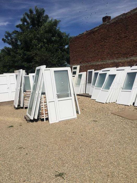 Termopane usi noi de la 850 lei