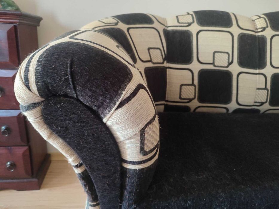 Нов, Разтегателен ъглов диван.