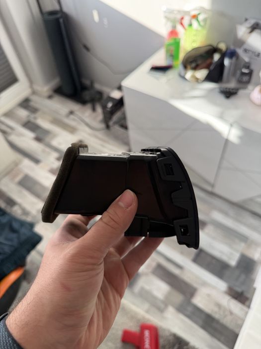 Продавам дясна духалка и маншон за голф 5