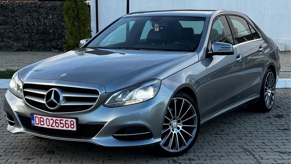Mercedes E220 7G-Tronic W212