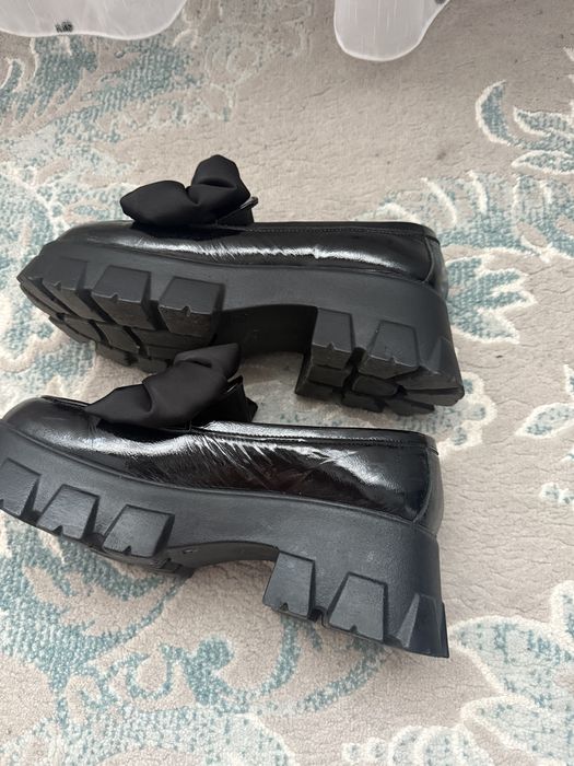 Pantofi Diva Charms 39