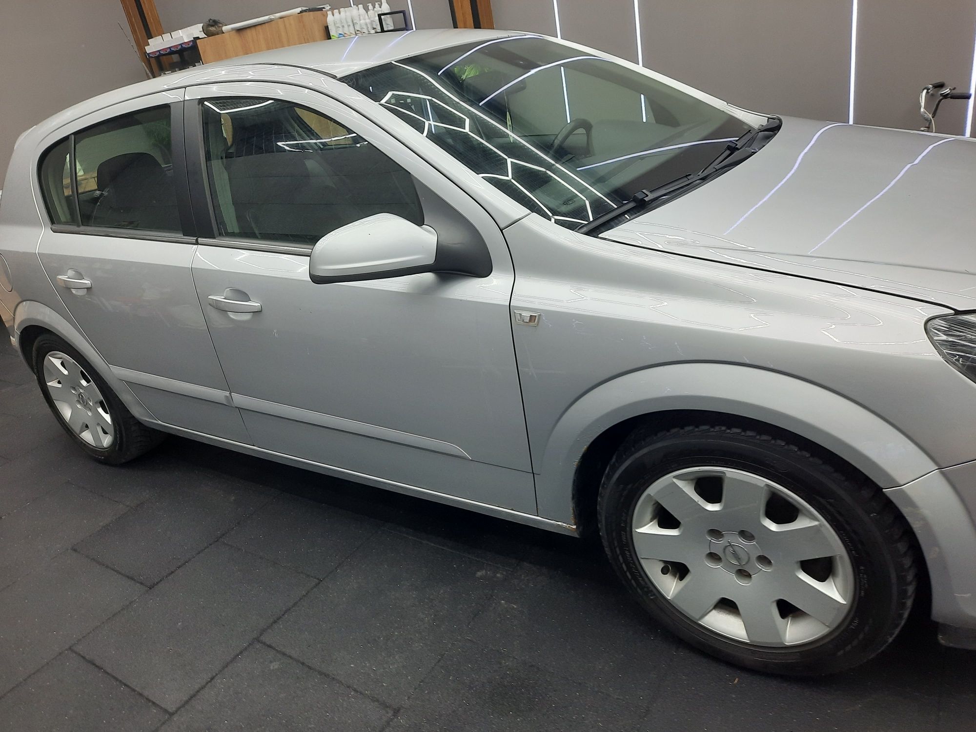 Opel Astra 2.0 TURBO