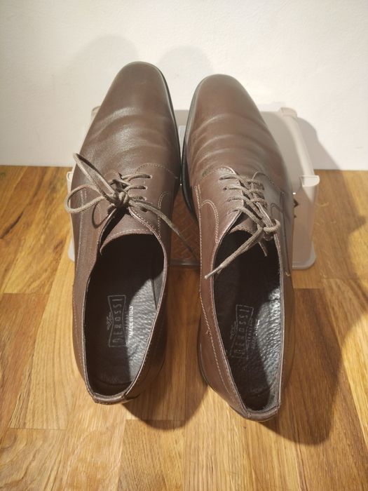 Pantofi maro nr 42