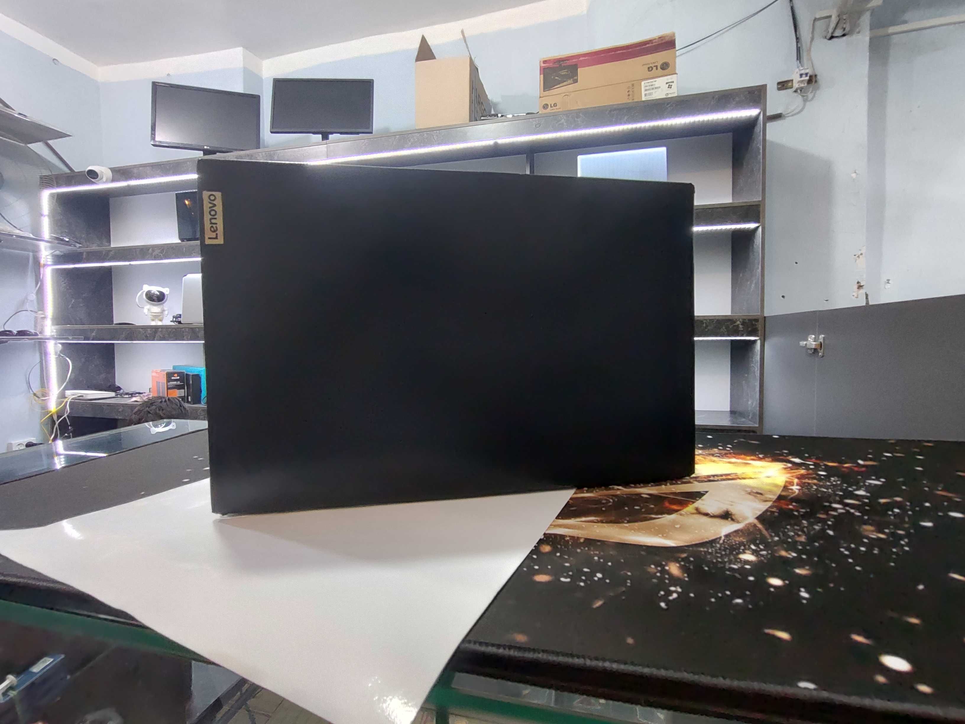 Ноутбук офисный Lenovo V15 AMD Ryzen 5-5500U