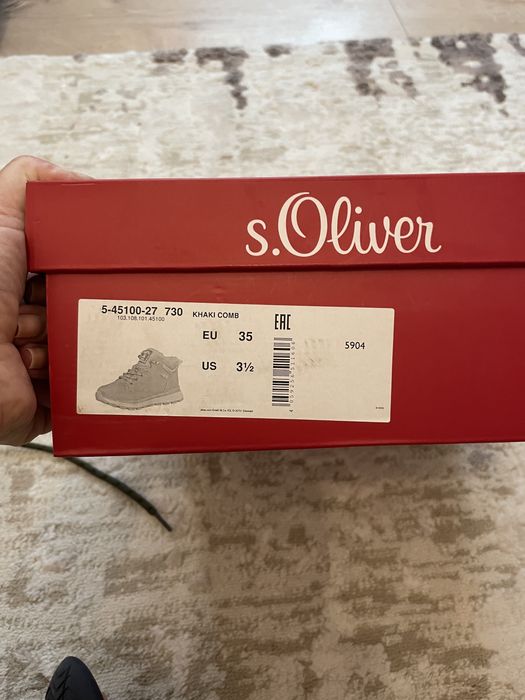 Vând ghete de iarna  pentru copii S Oliver.