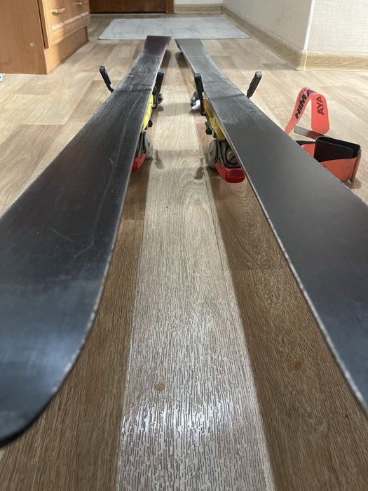 Срочно продаю лыжи! Salomon Equipe 900S 170см