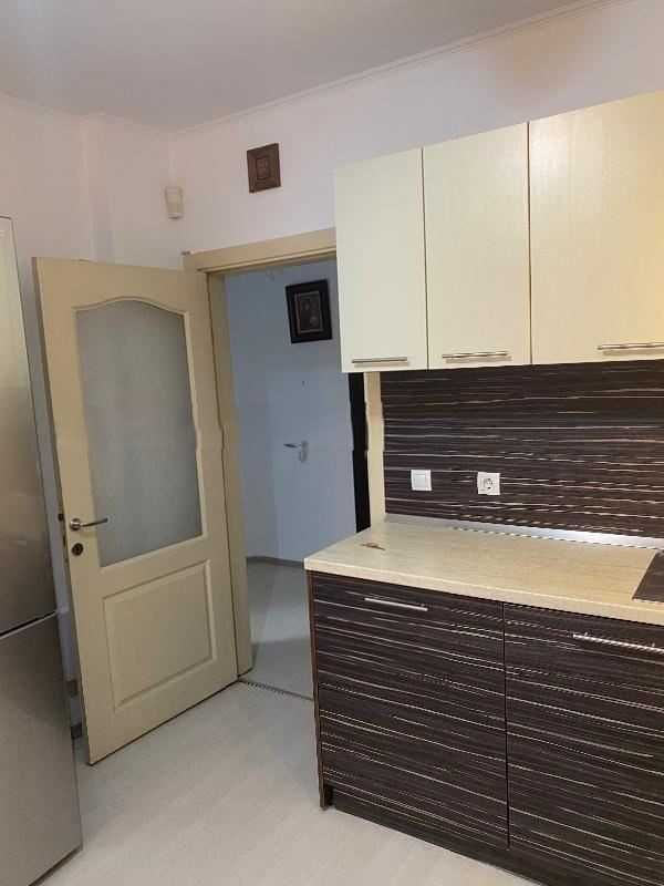 Дава се под наем Двустаен апартамент в София, Витоша - 56 кв.м за 700 € - Снимка #1