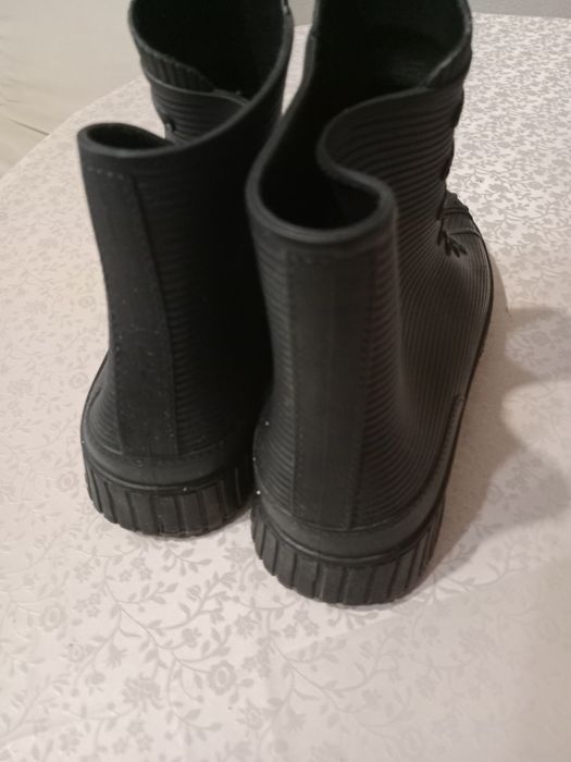 Продам полусапожки мужские