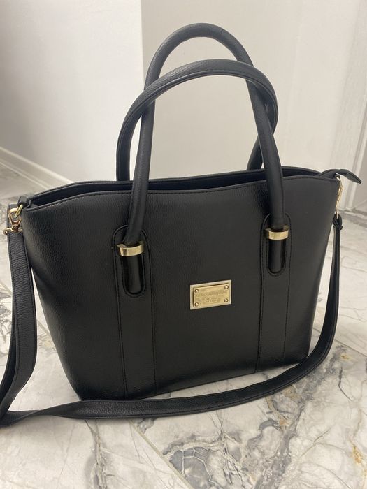 Дамска чанта от изкуствена кожа