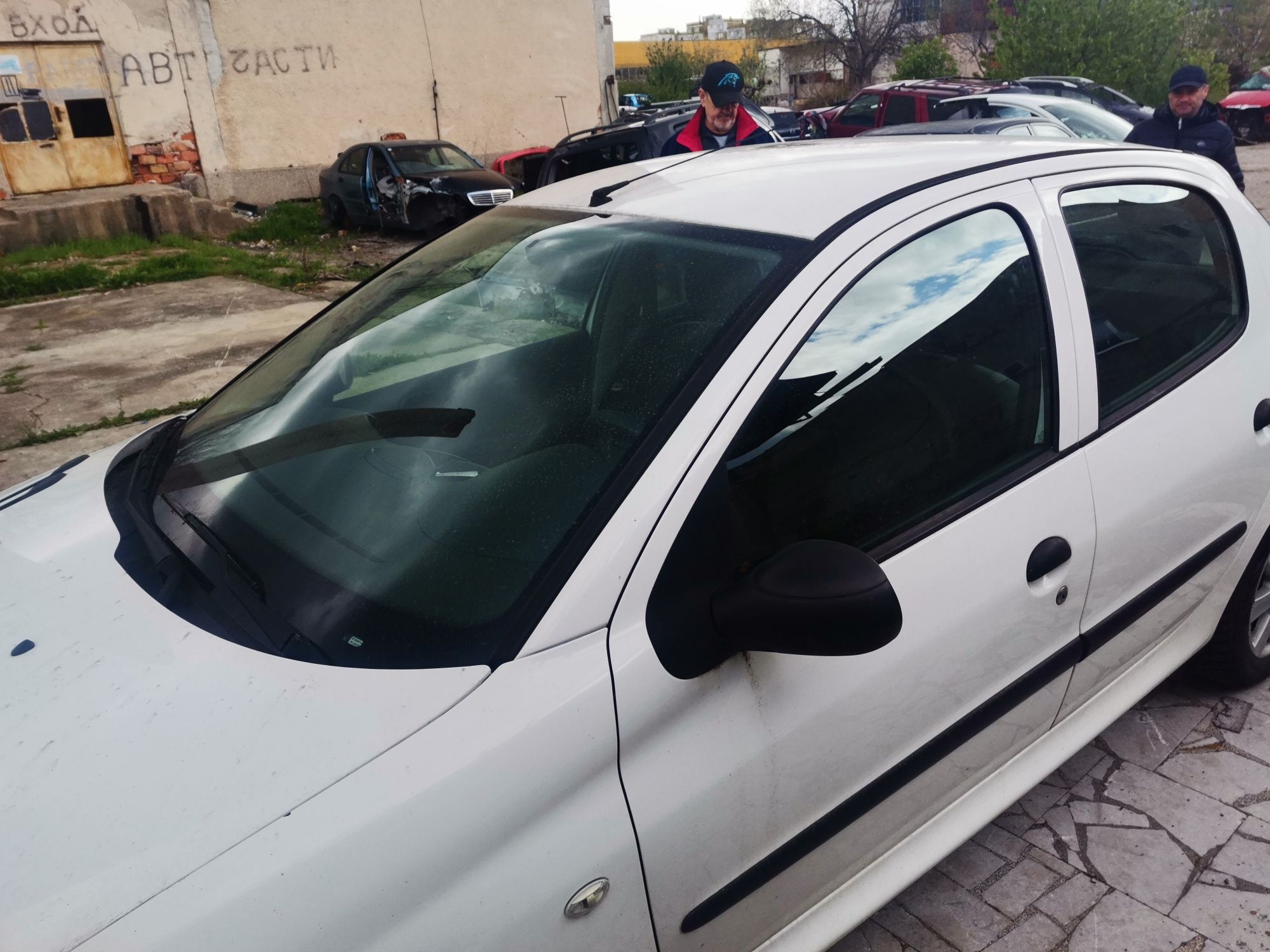 Пежо 206 + плюс peugeot 206+ plus 1.1 hfx 60hp 44kw за части