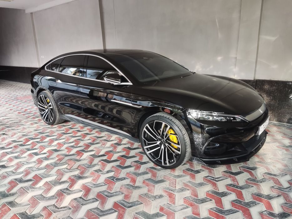 Продаю HAN ev 2023 года, запас хода 605,один мотор, пробег 10 тыс.