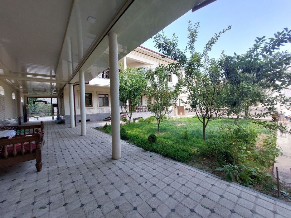 СРОЧНО!!! Продается Охунбобоев 6 соток 8 та хона Угловой