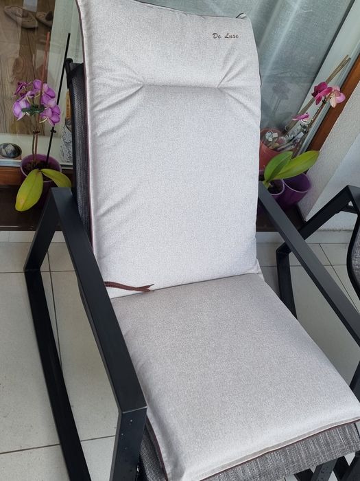 Set scaune balansoar + măsuță