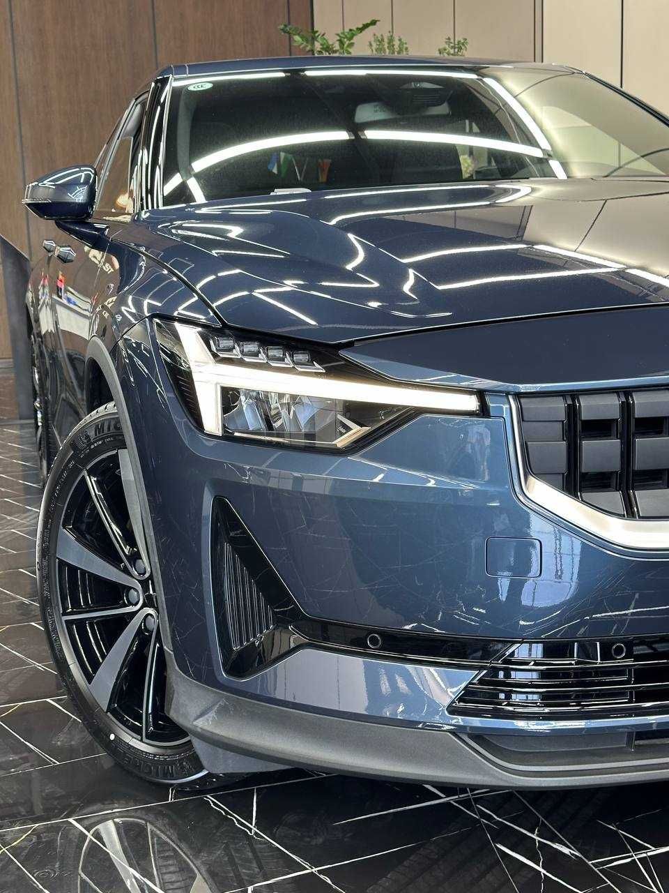 Volvo Polestar 2 Polistar 2 natariusga tayyor