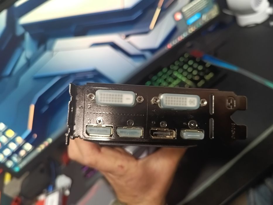 Placa video windforce GTX 970 4gb