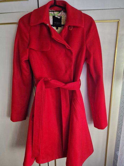 Палто Ted Baker S