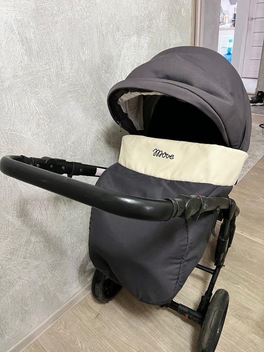 Продается коляска 3 в 1