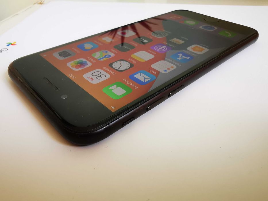 iPhone 7 32 GB Black