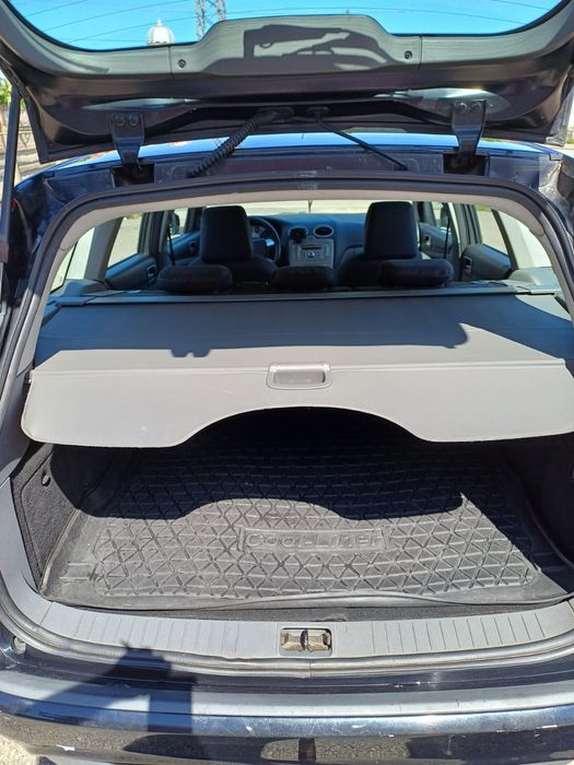 Vand sau schimb Ford Focus 1.6 Tdci