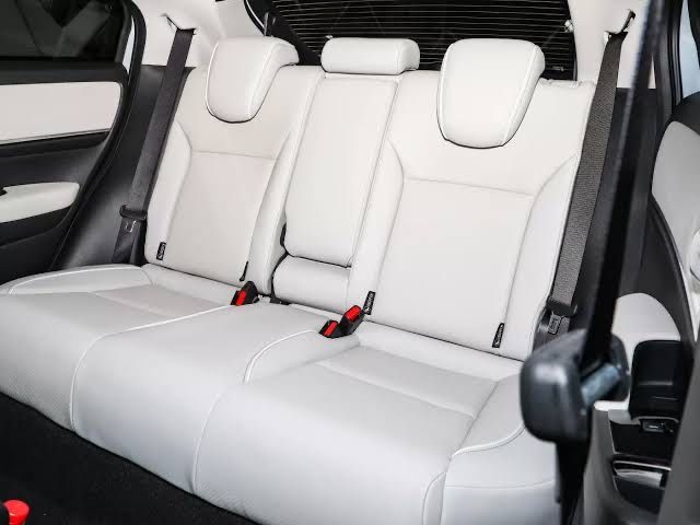 Продаю Honda e:NP1 (макс. комплектация BLOOMING EDITION) — как новая!