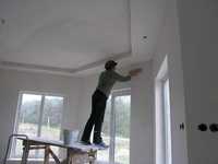 Профессиональный ремонт квартир, Левкас и покраска стен