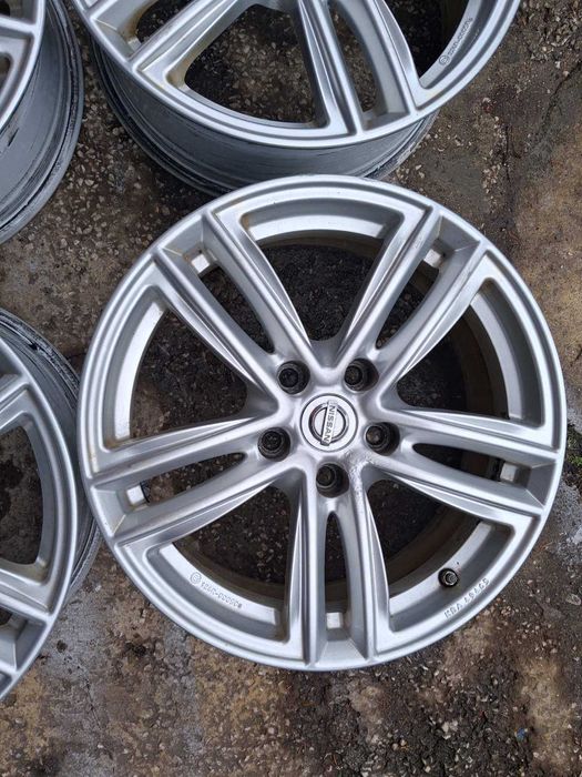 17 джанти 5-114.3 за нисан.рено.тойота.дачия.хонда и др.