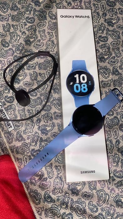 Часы Samsung Galaxy watch 5