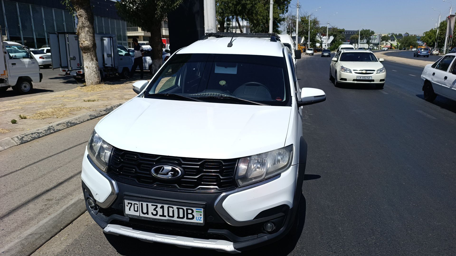 Lada largus 2021- yil xolati zur rasmdagidek