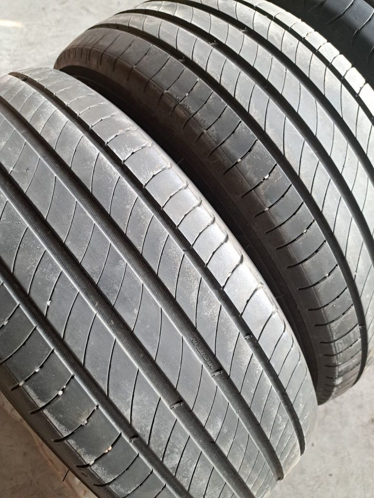 Set 4 anvelope vară 215 55 r17 Michelin