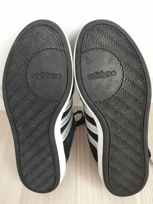 Адидас маратонки 37 номер