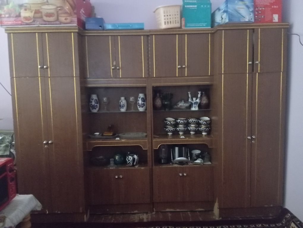 Dostavka       bor