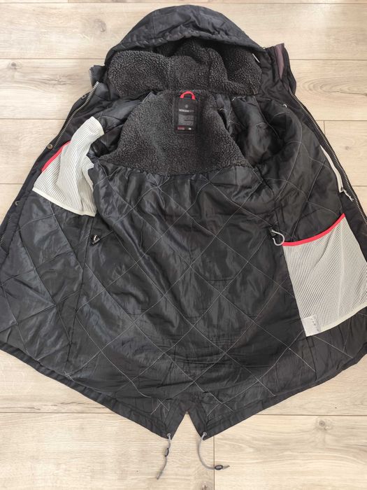 Дамско яке didriksons