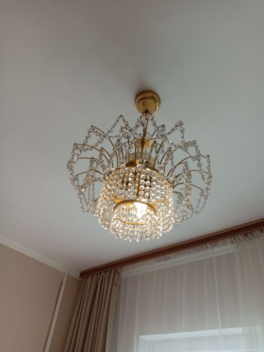 Люстр    чешский